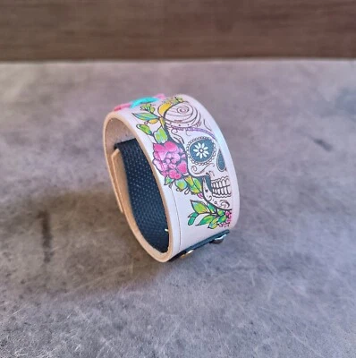 Pulseras de brazalete de cuero genuino para mujer, extravagante pintada a mano floral calavera de azúcar Foto 1 de 4