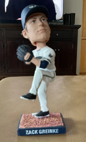 2011 Zack Greinke Milwaukee Brewers Retro Variant SGA Bobblehead with box Cover
