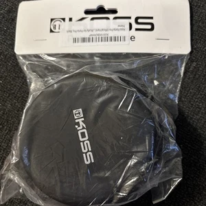 Genuine Koss Headphone Storage Zip Up Clam Shell Case - Picture 1 of 3