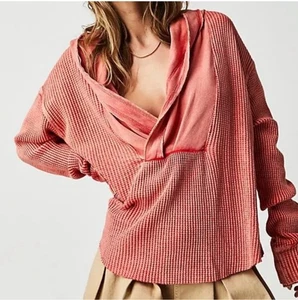 Sudadera con capucha térmica Free People FP One Axel en brillo de labios mediano - Imagen 1 de 6