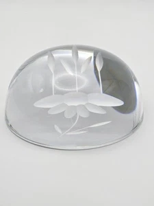 Princess House 24% Lead Crystal Paperweight Etched Half Daisy Clear Floral Dome - Picture 1 of 4