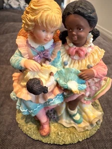 Enesco Laura’s Attic “Can you tell the difference?” Figurine, #975 - Picture 1 of 3