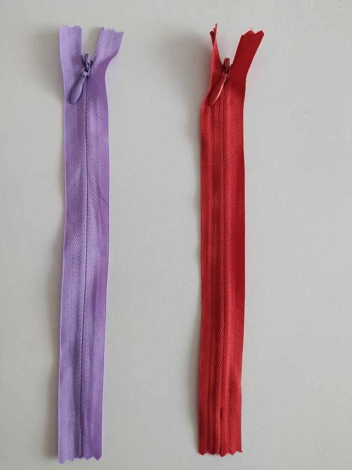 INVISIBLE ZIPS 19CM. FREE DELIVERY UK - Image 1 of 1