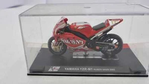 EDIM832 Yamaha YZR M1 Ruben Xaus 2005 1/24, teca rotta - Foto 1 di 1