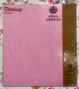 NEW FEATHER BLANKET Anna Griffin Embossing & Border Folders Lot summer fall htf - Picture 1 of 1