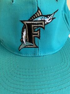 Vintage Florida Marlins MLB Baseball Starter Teal SnapBack Hat Cap Miami