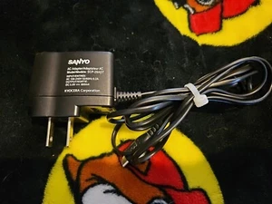 Sanyo SCP-26adt Wall Charger - Picture 1 of 4