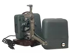 Vintage Bell & Koon 8mm film projector - Object of Art, Film Prop - Picture 1 of 8
