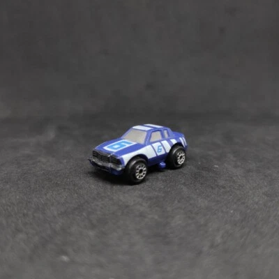 Micro Machines vintage Pontiac Grand Prix blu e bianca 6 - Immagine 1 di 2