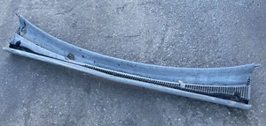 Ford Fiesta Mk6 2002-2007 - windscreen scuttle panel - breaking - 380 - Picture 1 of 11