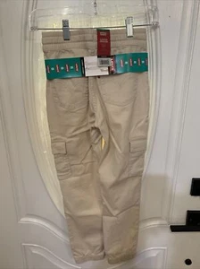 Levi’s Youth Cargo Jogger Pull-On Waistband Stretch Elastic Cuff Beige Size 8 - Picture 1 of 7