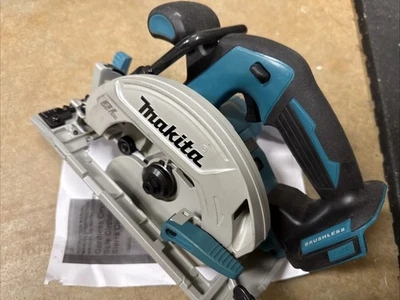 Makita XSH03 18V LXT 6.5" Brushless Cordless Circular Saw *Reconditioned* - Image 1 of 4