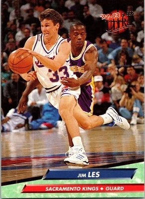  1993 Jim Les 33 Fleer 350 Basketball Sports Trading Card  - Image 1 of 2