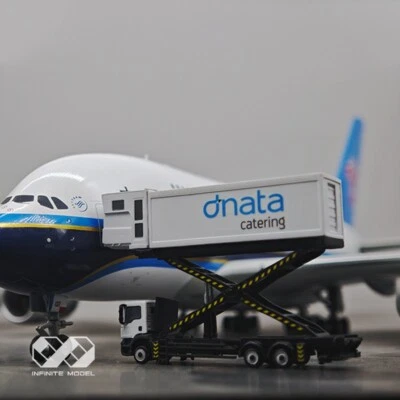 Scale 1/200Airport  DNATA Catering truck handmaded printed Finished 3D Model car - Image 1 of 2