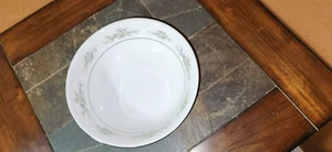 Noritake MELISSA Round Serving Bowl 9" - Picture 1 of 3