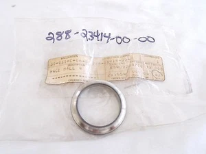 OEM 1972 YAMAHA JT1 FRONT FORK STEERING BALL BEARING RACER 4 288-23414-00 - Picture 1 of 1