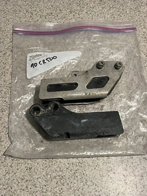 Honda CR125R CR250R CR500R 1990 FABRICANTE DE EQUIPOS ORIGINALES GUÍA DE CADENA DESLIZANTE PROTECTOR DE PLACA CR 125 250 50 Foto 1 de 4