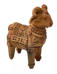 Ram vintage azteca de 4" terracota raspado a mano - Imagen 1 de 7