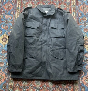 ROTHCO SCHWARZE HERREN ARMY M65 FELDJACKE MANTEL MIT HERAUSNEHMBAREM FUTTER GRÖSSE XL NEU OHNE ETIKETT - Bild 1 von 8