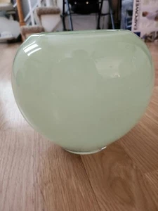 Villeroy & Boch Handblown 7 Inch Glass Decorative Vase - Picture 1 of 4