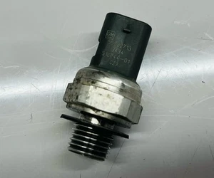 Oil Pressure Switch Sensor Vauxhall Corsa E MK4 1.3 CDTI B13DTR 55582713 2017 - Picture 1 of 5