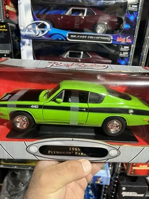 Road Signature Die-Cast 1969 Plymouth Barracuda 440 verde negro 92179 Foto 1 de 4