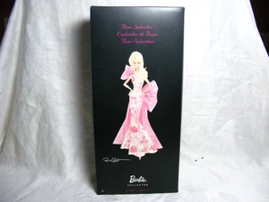 Barbie Collectable Rose Splendor Pink Label 2010 Avon Mattel #T4349 F-1 - Imagen 1 de 14