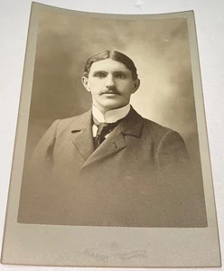 Raro Antiguo Jugador de Fútbol James Mayo WPI Clase de 1896 Gabinete Tarjeta Foto MA - Imagen 1 de 16
