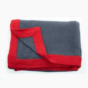 Manta de lanzamiento de bloque de color Portolano - pizarra oscura/rojo cereza mezcla con cachemira - nuevo con etiquetas - Imagen 1 de 12