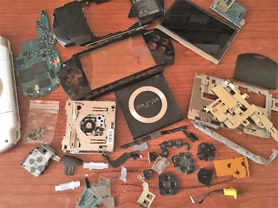 OEM Playstation PSP 1001 1000 Replacement Parts Motherboard Buttons Case  - Image 1 of 4