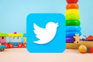 Twitter App 3D Printed Decor Logo 3D Printing 3D Print Stand Sign Photos Art - Picture 1 of 6