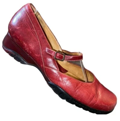 Nurture Leather Mary Jane Shoes Flats Size 8 Chili Pepper Red Buckle 1.25" Heel - Image 1 of 4