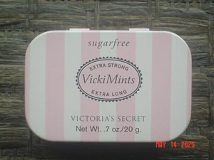 LATA VICKI MINTS VICTORIA'S SECRET VACÍA DE COLECCIÓN EN GRAN FORMA - Imagen 1 de 3