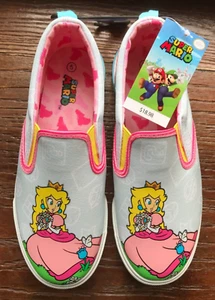 Princess Peach sz 5 Girls Slip-On Sneaker Shoes Nintendo Super Mario New - Picture 1 of 5