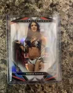 2020 Topps Finest Sasha Banks Finest Return Refractor #R-18 - Picture 1 of 1