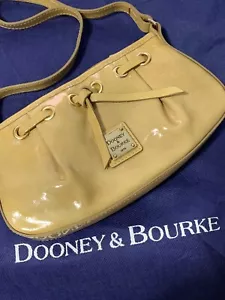 DOONEY & BOURKE Classic Tan Patent Small Handbag *NEW* - Picture 1 of 12