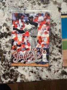 1998 FLEER ULTRA MLB BASEBALL BASE CARD YOU PICK YOUR PLAYER - Picture 1 of 34