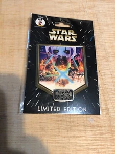 Spilla Disney Employee Center Star Wars Saga La Vendetta dei Sith | Ep III 3 | DEC - Foto 1 di 2