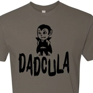 Camiseta Dadcula Drácula Divertida Halloween Regalo Truco o Trato - Imagen 1 de 10