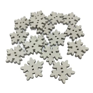 60 18mm Wood Snowflake Buttons Art Craft Sew Xmas Cards **Fast UK Post** - Picture 1 of 1