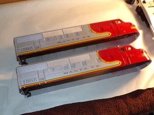 Vintage Original Lionel 2383 Santa Fe F3 AA Body Cab Shells HIGH CONDITION - Picture 1 of 10