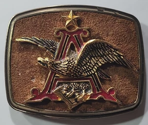 Vintage 1979 Gürtelschnalle Anheuser Busch Metall 3,25 x 2,5 in rechteckig gebogen - Bild 1 von 9