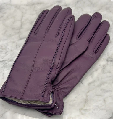 Женские перчатки из натуральной овчины наппа с кашемировой подкладкой фиолетовые средние - Изображение 1 из 4