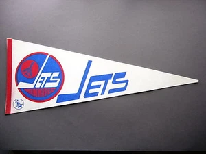 1970'S WINNIPEG JETS WHA HOCKEY PENNANT FLAG - Picture 1 of 2
