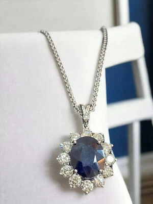 Colar redondo de safira azul 9,01 TCW corte brilhante diamantes com marca registrada ouro 18K - Imagem 1 de 4