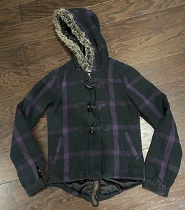 DC Damen lila kariert gefüttert Kunstfell Jacke Größe X-Small - Bild 1 von 9