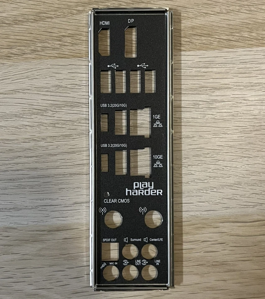 Escudo de E/S Supermicro original para C9Z590-CG/C9Z590-CGW - Imagem 1 de 1