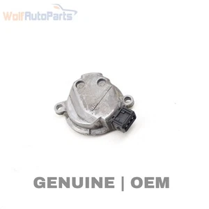 1996-2006 AUDI A4 QUATTRO - CAM / Camshaft Position / HALL Sensor 058905161B - Picture 1 of 4