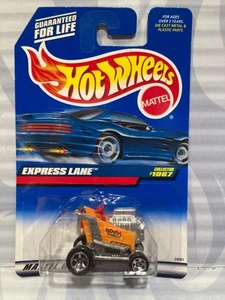1999 HOT WHEELS collector #1067 = EXPRESS LANE = ORANGE - Picture 1 of 2