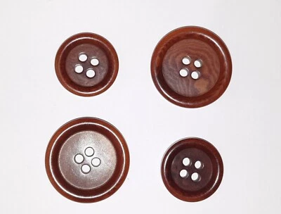 20  x  DARK TAN NATURAL COROZO BUTTONS 28L ( 18mm) - Image 1 of 2